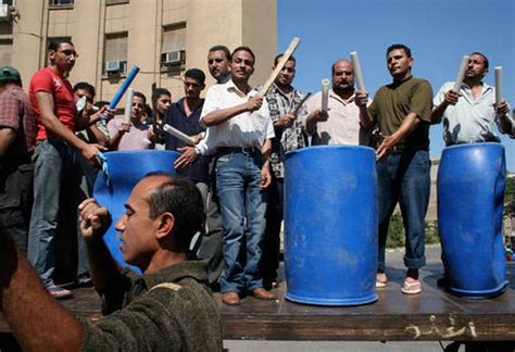 عمال مصر على وشك الانتفاضة ضد سياسات النظام نون بوست