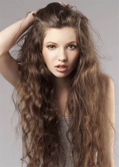 15 Long Curly Hairstyles For Women To Jealous Everyone Haircuts And Hairstyles 2018