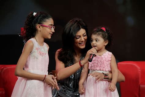 sushmita sen with two adopted daughters renee alicia shooting for issi ka naam zindagi show at