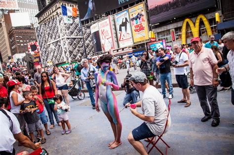 Street Art Andy Golub S Second Annual Body Painting Day In New York City