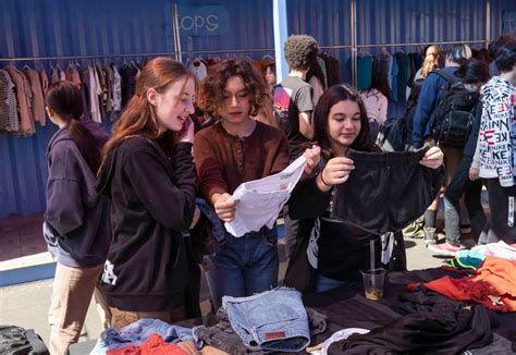Ocsa Students Promote Thrifting Sustainable Fashion At Campus Shopping