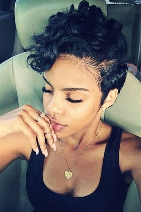 Nevertheless, a lot of stylish girls and women choose cool super short haircuts for many reasons and always stay young and beautiful. 2020 Latest Short Black Pixie Hairstyles For Curly Hair