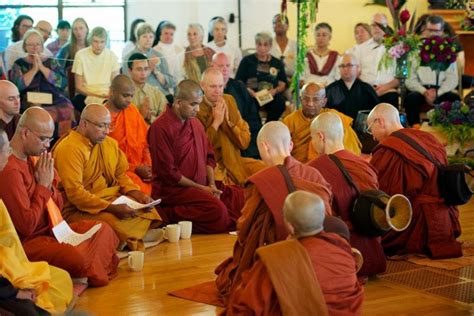 Sakyadhita Awakening Buddhist Women Involving Men And Media In