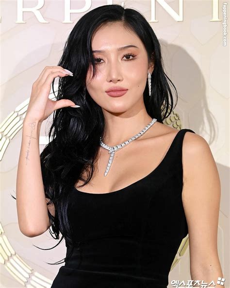 Hwasa Hwasa Nude OnlyFans Leaks The Fappening Photo 5426333