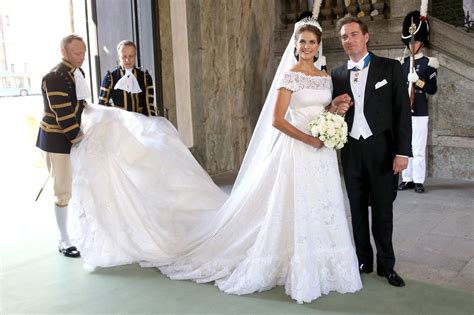 Princess madeleine of sweden's wedding dress. le mariage de Madeleine de Suède