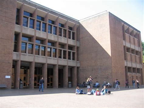 9 видео 29 просмотров обновлен 21 янв. Welcome! Entrance to Odegaard Undergraduate Library | Flickr