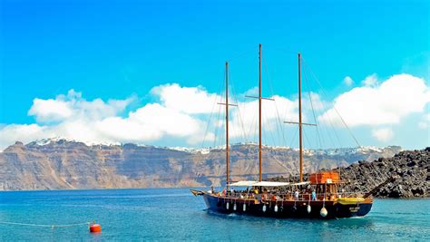 Santorini Caldera And Oia Sunset Cruise Com