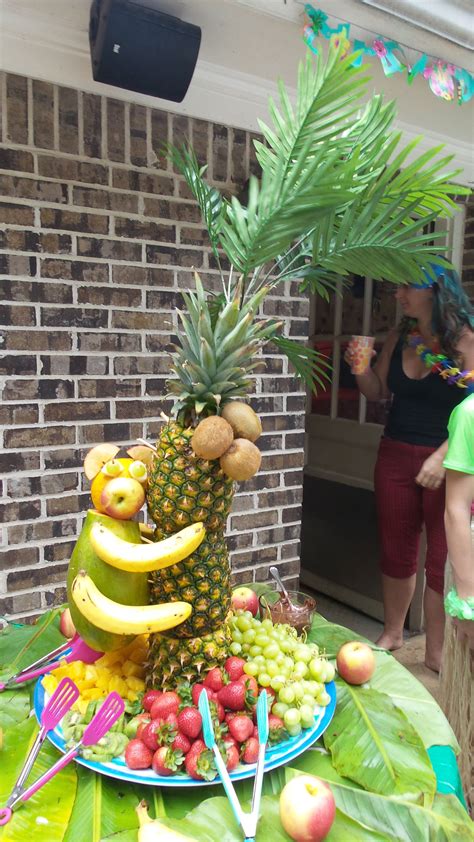 Pineapple Fruit Tree How To Pineapple Tree With Fruity Monkeys