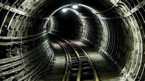 Mail Rail Londons Hidden Underground Postal Railway Open To Public
