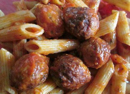 Once melted, add garlic, stirring to coat. Chicken Meatballs with Pasta And Tomato Sauce