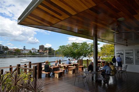 Medley Cafe And Restaurant Kangaroo Point River Restaurant Brisbane River Kangaroo Point