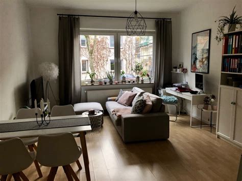 Welche couch fur kleine wohnzimmer am besten geeignet ist und welche modelle nicht in frage kommen verraten wir dir hier. Schönes Wohn Und Esszimmer Wohnung Innenarchitektur von ...