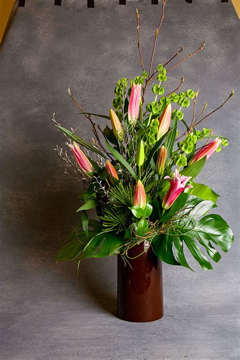 Ordering funeral flowers is as simple as ordering a regular birthday bouquet or some thinking of you flowers. flower shop near me - Bountiful Courtyard Florist