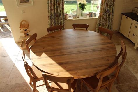 10 Seater Large Round Dining Table Chunky Oak Stain Top Drop Leaf