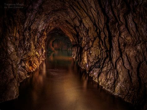 Wallpaper Night Abandoned Cave Tunnel Underground Formation