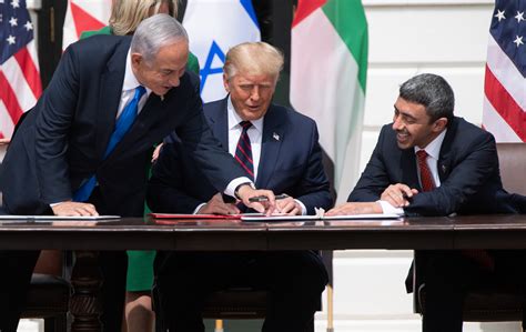ضمن اطار التغيير الديمغرافي الذي تقوم به الدولة التركية في منطقة عفرين السورية ان ماتم نشره سابقا من قبل المجالس المحلية التابعة للاحتلال التركي في مدينة جنديرس حول شق طريق سريع. الإمارات تطلب من الاحتلال فتح سفارتها في تل أبيب بأسرع وقت ...