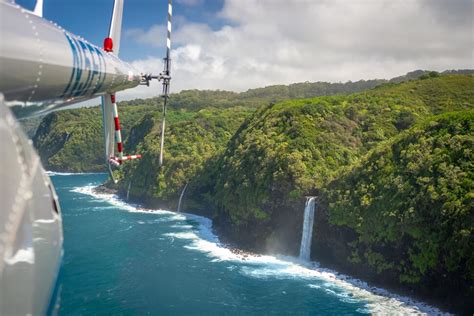 The 5 Best Maui Helicopter Tours