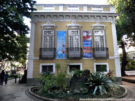 T velho boca botafogo nessa foto vemos a boca de botafogo do túnel velho, pouco mais de 15 anos depois de suas últimas reformas de duplicação entregues na adm. Museu do Índio em Botafogo