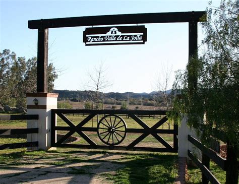 Ranch Entrance Ideas Farm Gates Entrance Driveway Entrance Front