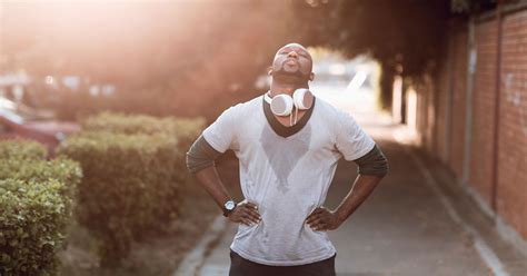If you've been experiencing headaches after or during moderate or strenuous exercise. Headache After Running: 5 Potential Causes, Treatment, and ...