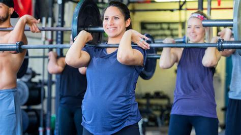 Can I Do Weight Lifting While Pregnant