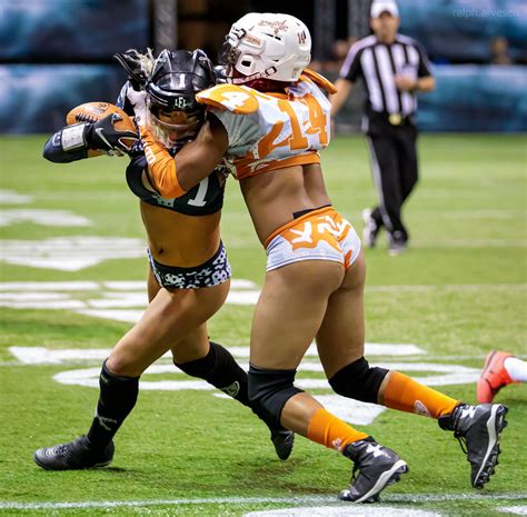 lfl legends football league game between the austin acoustic and los angeles temptation at the