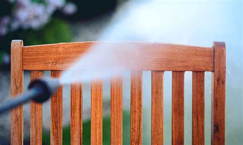 How To Protect Your Outdoor Furniture During All Seasons