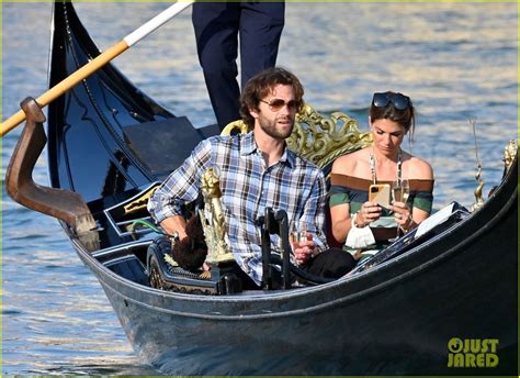 Jared Padalecki Goes For Romantic Gondola Ride In Venice With Wife Genevieve Photo 4592887