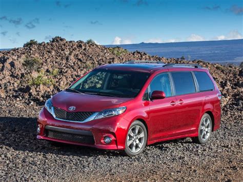 2017 Toyota Sienna Road Test And Review Autobytel