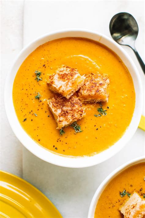 Spicy Pumpkin Soup Grilled Cheese Croutons The College Housewife