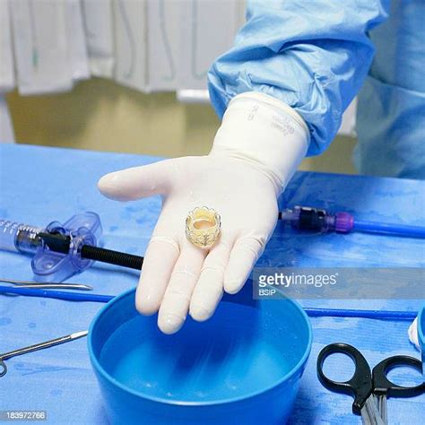 Prosthetic Heart Valve Photos And Premium High Res Pictures Getty Images