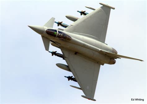 Typhoon Fgr4 Bae Systems Eurofighter Typhoon Fgr4 With Ful Flickr