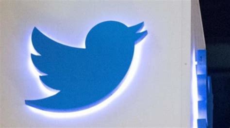 Twitter Rolls Out Captions For Voice Tweets