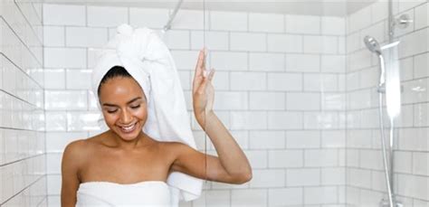 The Benefits Of Showering During The Day Vs Showering At Night Which Is Best For Your Body