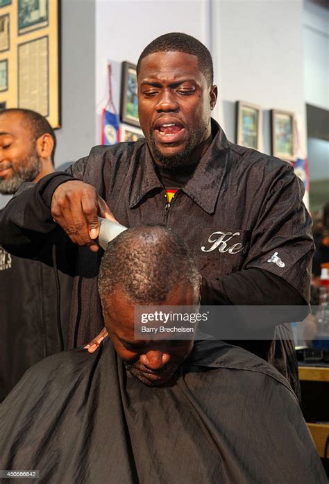 Kevin Hart Greets Fans And Gives Out Free Haircuts On June 13 2014