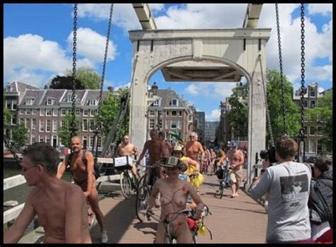 Fietsdemonstraties In Amsterdam