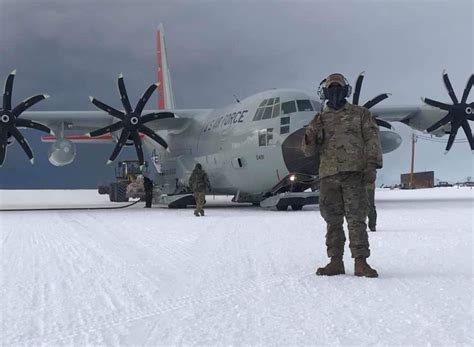 109th Airlift Wing Wraps Up Antarctic Research Support Air National