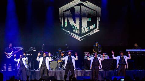 Bet Awards New Edition Accepts Lifetime Achievement Award Performs