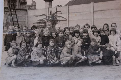 Photo De Classe Ecole Primaire Des Filles De 1970 Ecole Primaire De
