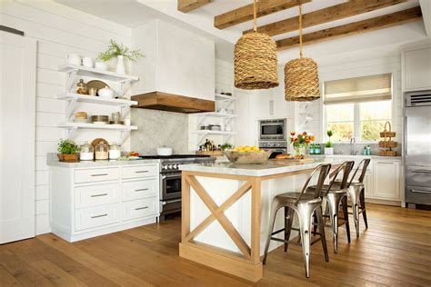 Bring Beach Vibes Into Any Home With These Decor Ideas Beach Kitchen