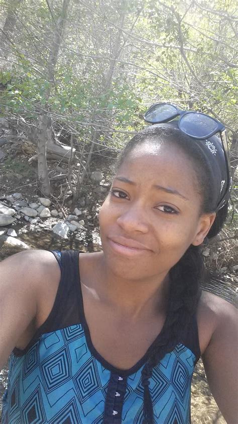 Tw Pornstars 3 Pic Monique Symone Twitter Hiking Was Awesome Today 1 38 Am 22 Mar 2015