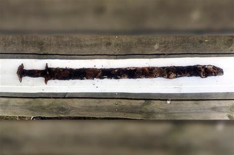Girl Discovers 1500 Year Old Viking Sword In Swedish Lake