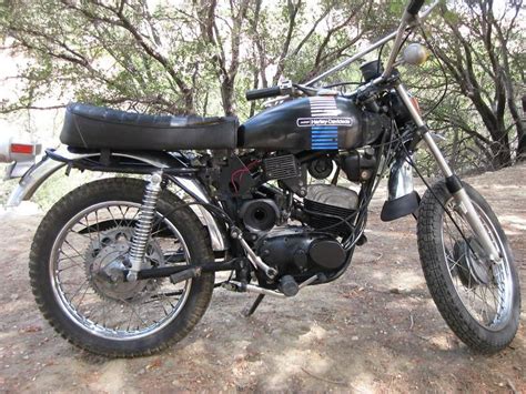Barn found 93' sportster with original miles. Buy HARLEY-DAVIDSON SXT 125 ENDURO on 2040-motos
