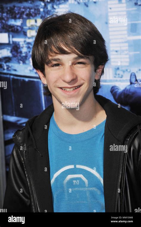 Zachary Gordon At The Man On A Ledge Premiere At The Chinese Theatre In