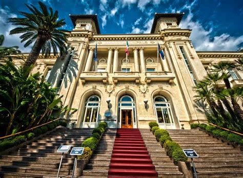 Situated not far from larnaca airport the san remo offers everything you require. Italian Markets in San Remo & Menton - Full Day tour from Nice - 2019 | HAPPYtoVISIT.com