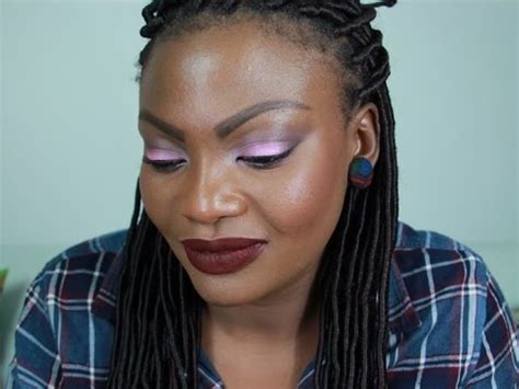 Le matériel 1 crayon à sourcils master shape 1 mascara à sourcils brow drama 1 baume à lèvres transparent babylips. Comment maquiller ses sourcils lorsqu'on a un maquillage ...
