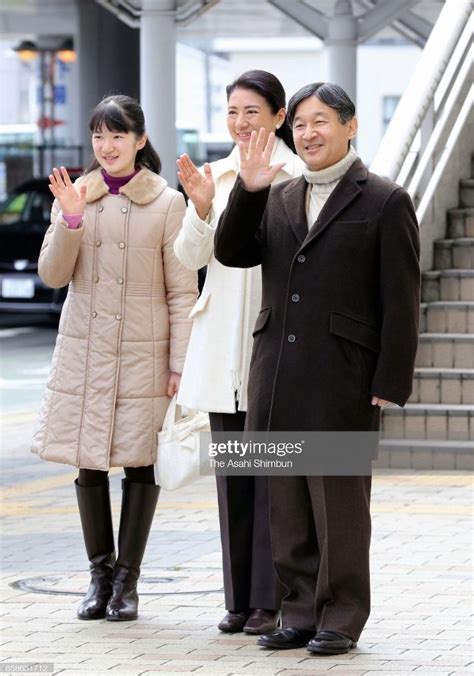 The only child of the crown prince and princess. 「Princess Aiko, Princess Toshi of Japan」おしゃれまとめの人気アイデア ...