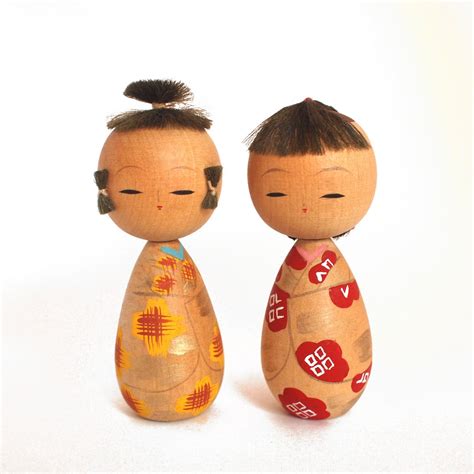Beautiful And Very Rare Kokeshi Doll Pair Japanese Antiques