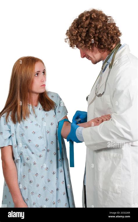 Doctor Giving Woman Injection Hi Res Stock Photography And Images Alamy
