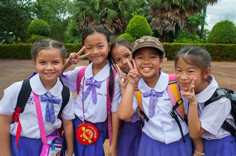 Thai School Girls Chiang Mai Steve Barru Photographs